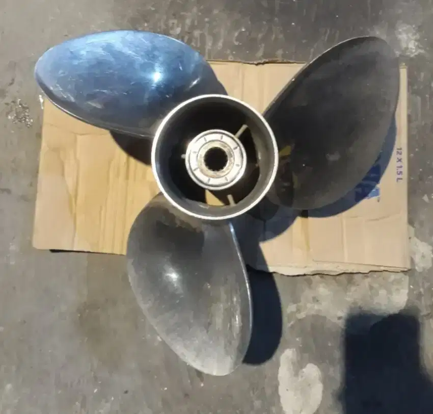 Baling propeller mesin tempel suzuki 175pk sd 300pk