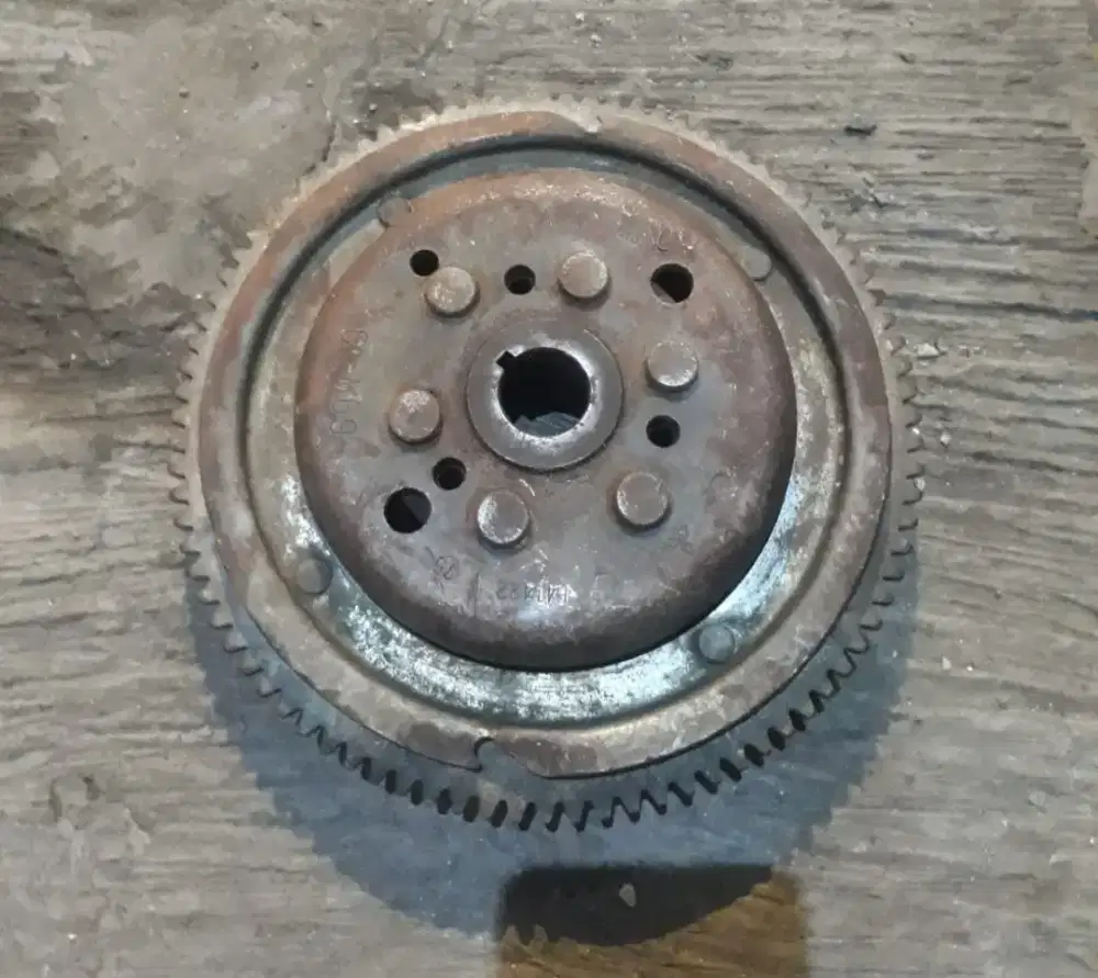 Flywheel rodagila yamaha 40pk kotak elektrik stater