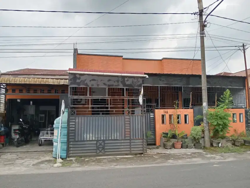 DiJual Rumah Permanen Dekat Sekolah / Kantor