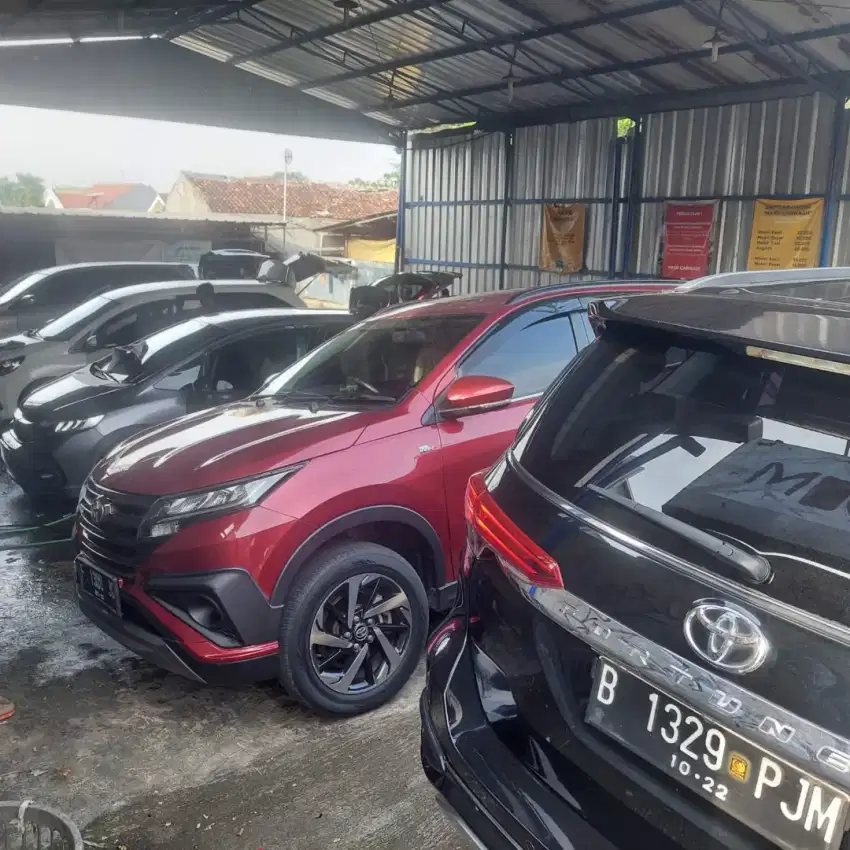 Dicari karyawan cuci mobil dan motor