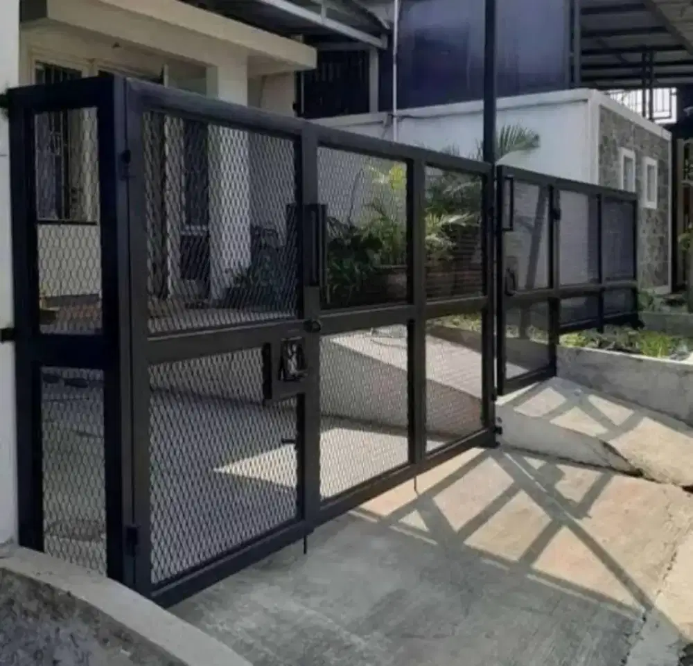 Pagar perporate minimalis