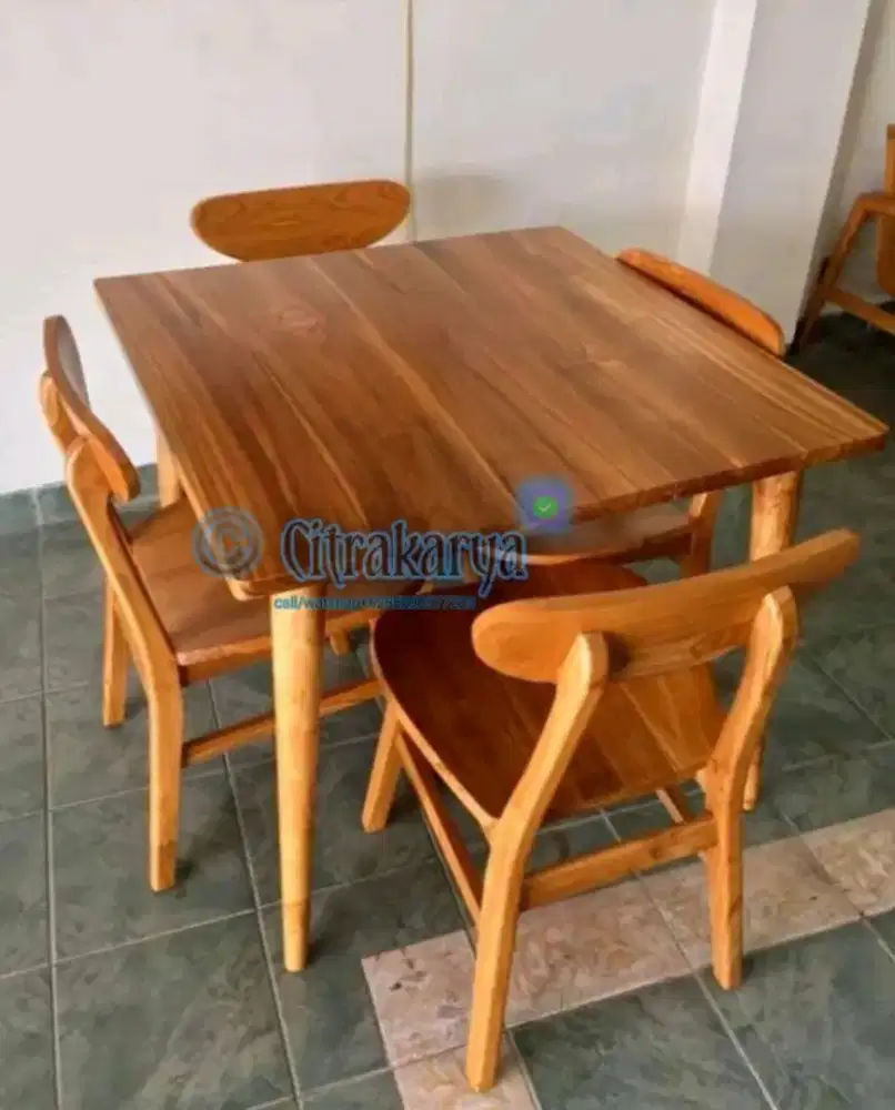 Kursi cafe , kursi resto , kursi hotel kursi makan