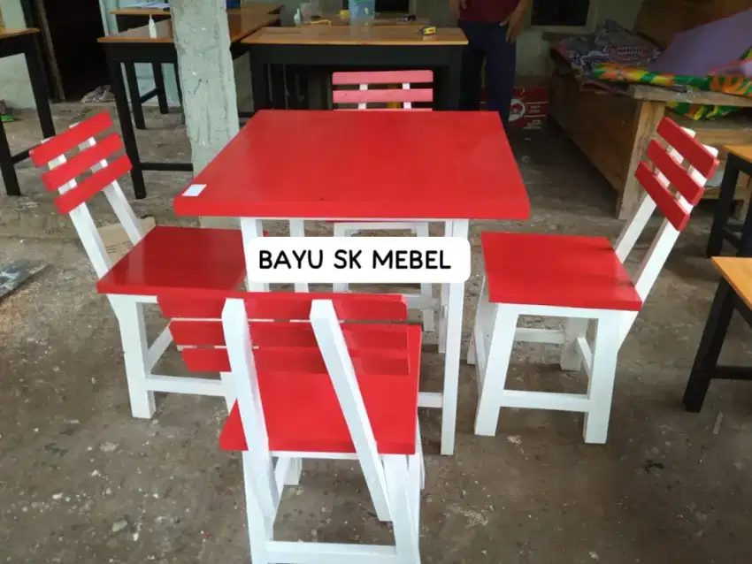 Set meja kursi cafe kedai warmindo