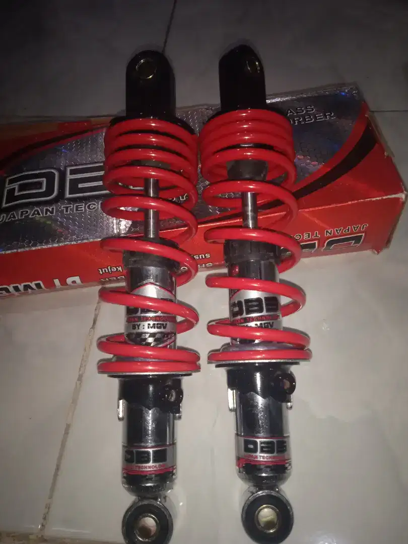 Shock breaker DBS untuk motor bebek