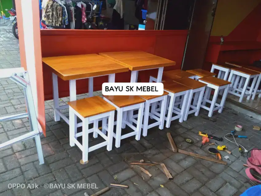 Set meja kursi cafe kedai