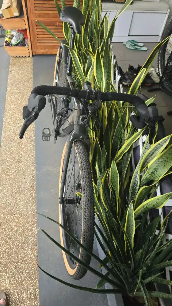 Sepeda Gravel Cannondale Topstone 4 Carbon GRX 400 Smoke Black S