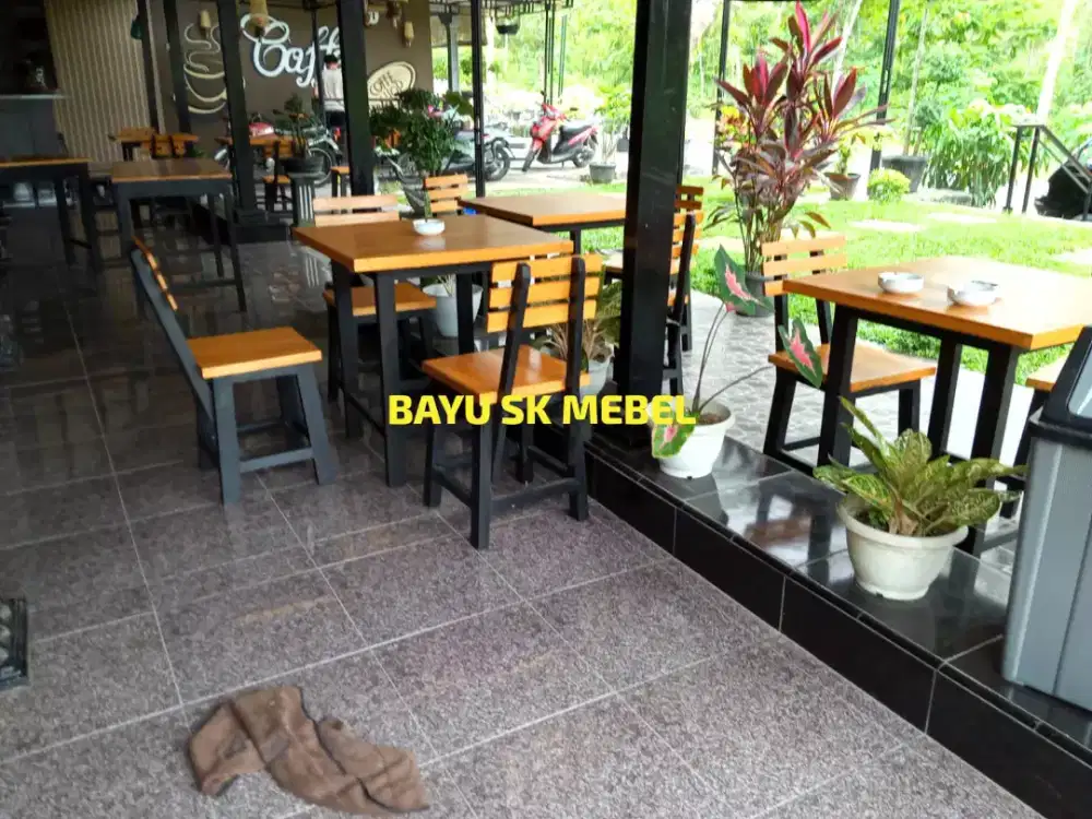 Set meja kursi sandaran cafe kedai warmindo dll