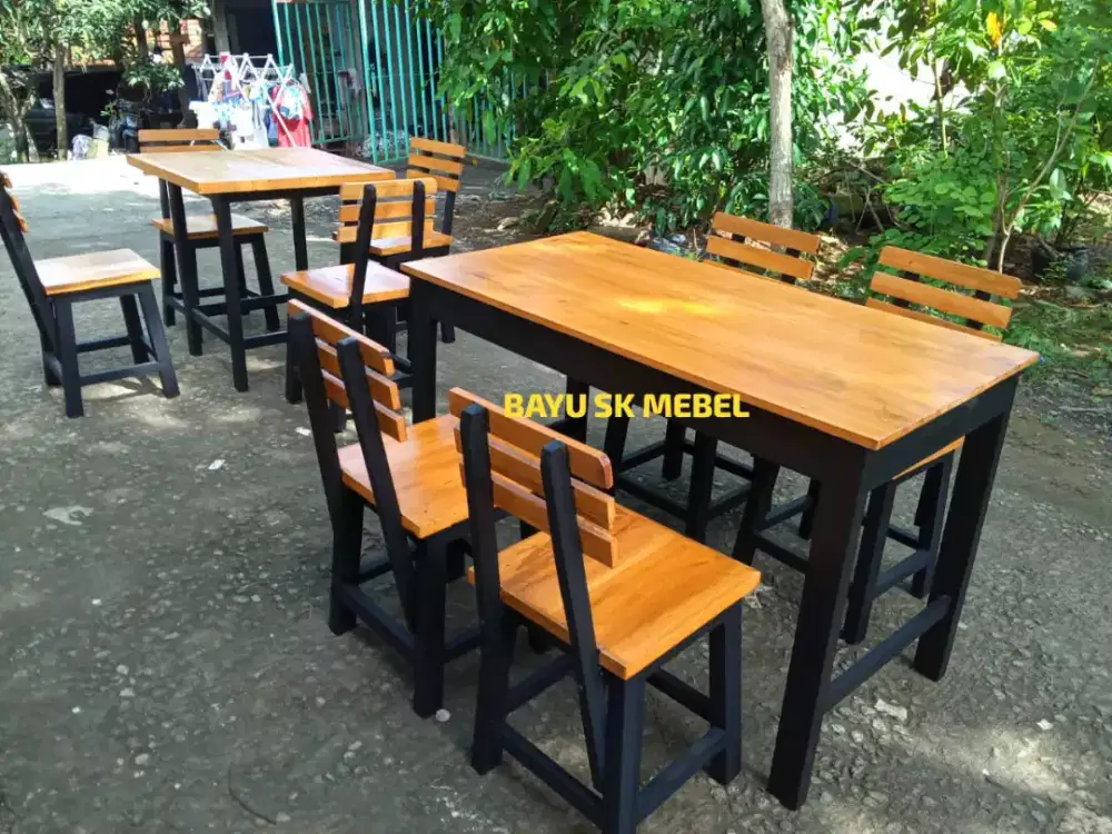 Set meja kursi cafe resto kedai warung makan dll