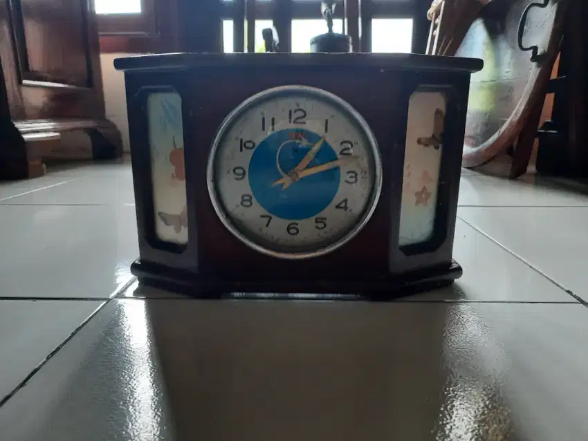 Jam Meja Kayu Jadoel Lawas