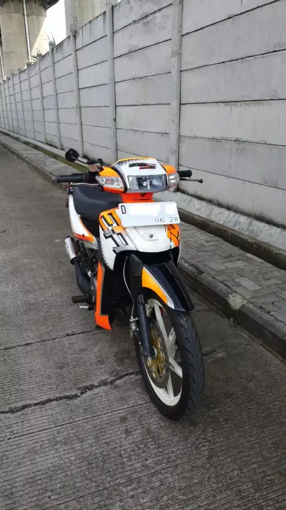 Jual Suzuki Satria R 2 tak antikk buat yang hobby