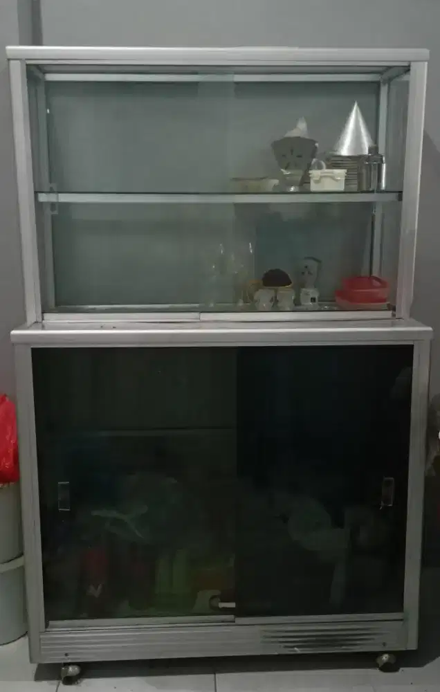 Etalase Bekas 100x50x155