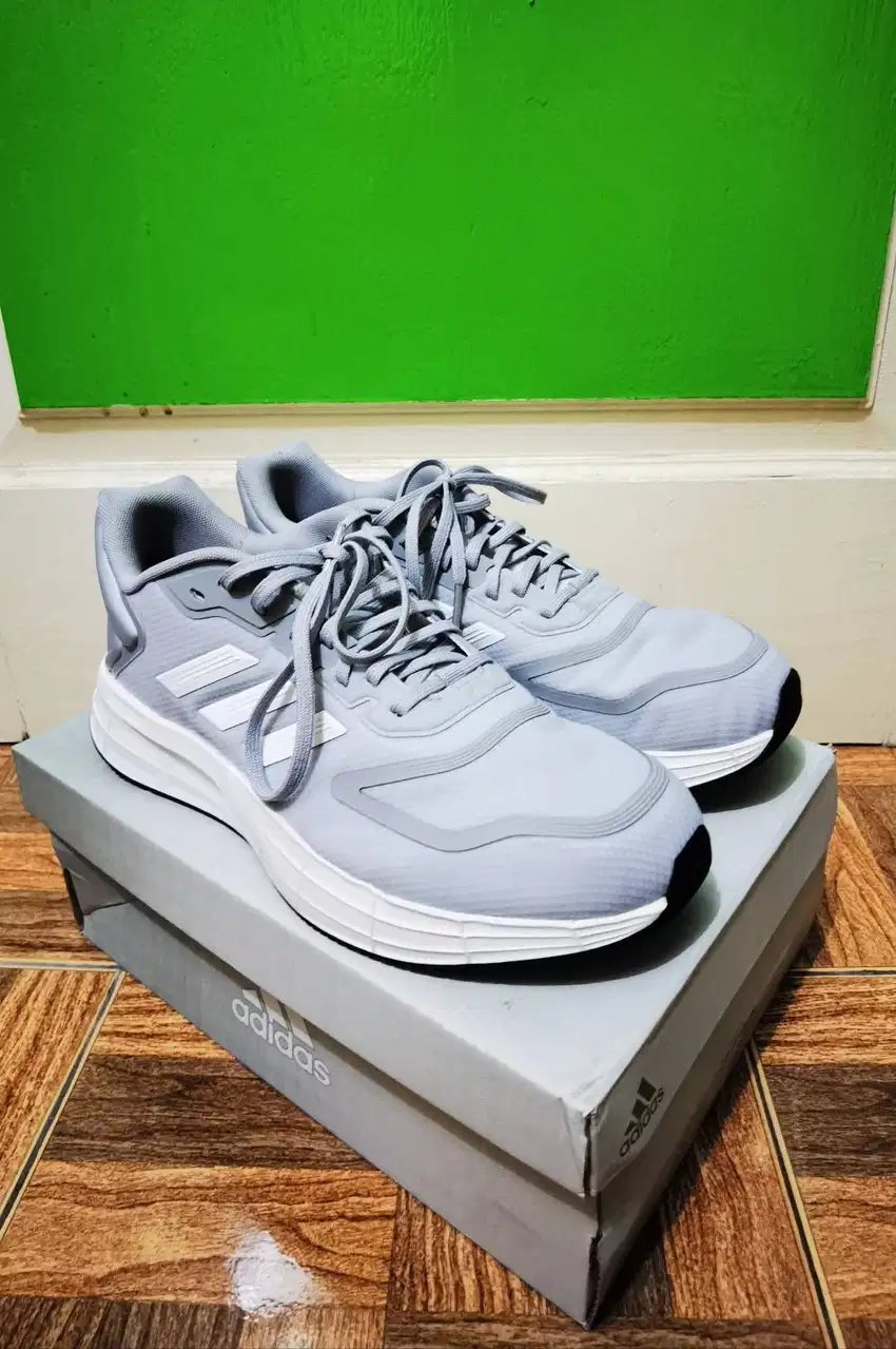 JUAL SEPATU ORI ADIDAS DURAMO 10 HANYA RP. 500.000 PAS/NETT
