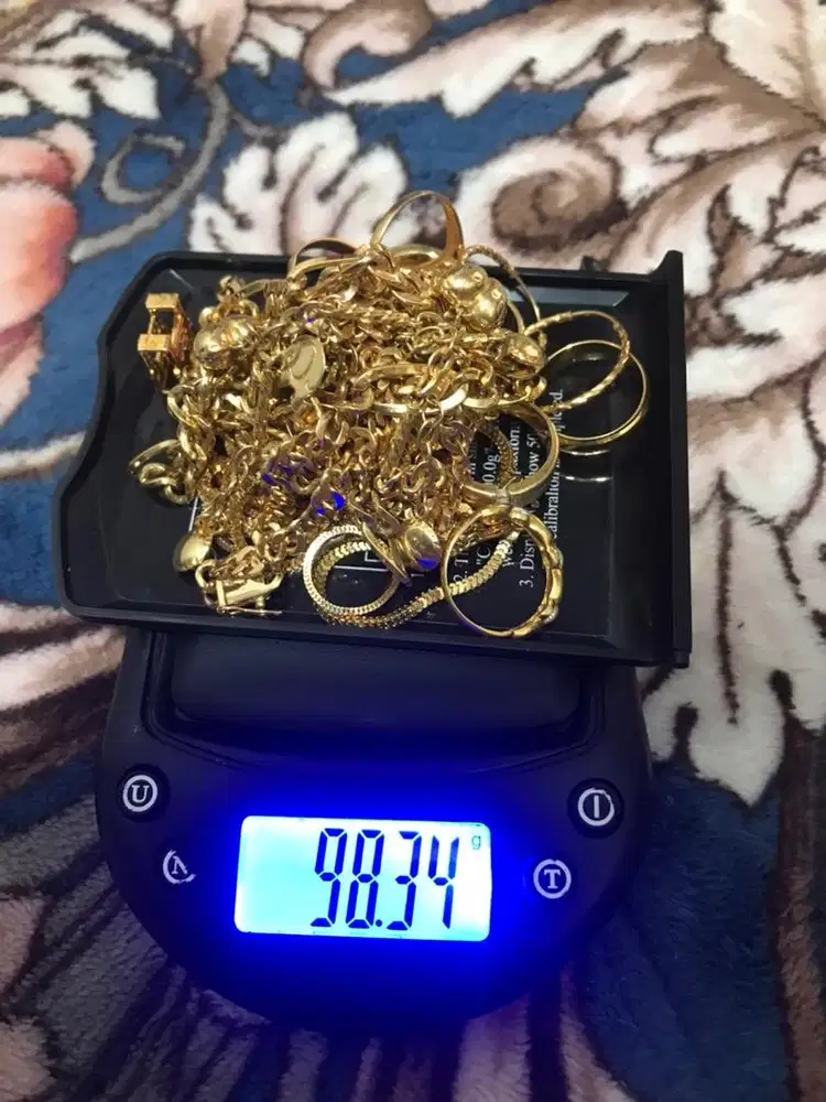 Terima Emas tanpa surat dan berlian harga tinggi