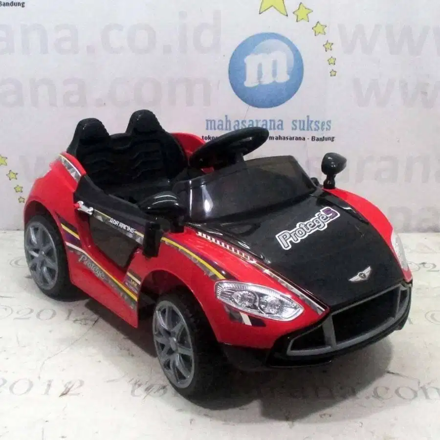 Mobil Mainan Aki PMB M7688 Protege5