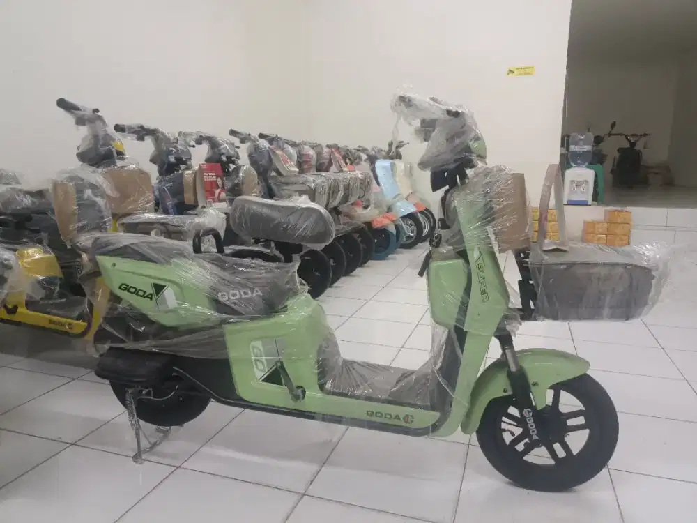 sepeda listrik baterai removable
