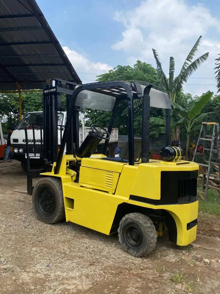 Forklift bekas 2,5 ton - Isuzu Daewoo C240