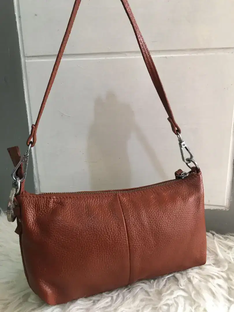 Tas solder From b kulit asli mulus banget ( 24 x 14)