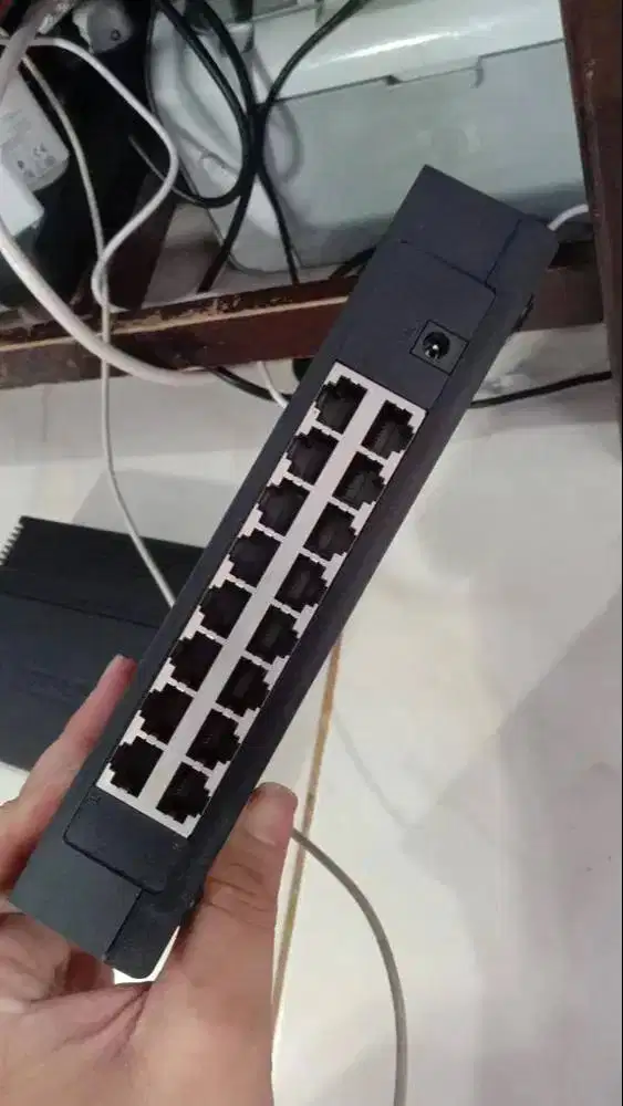 TP LINK TL SF1016D DESKTOP SWITCH 16PORT 10/100MBPS