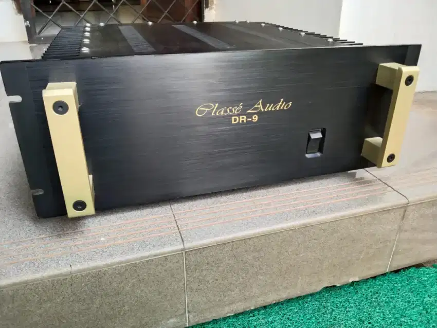 Classe Audio DR 9 Power Amplifier Ex Canada