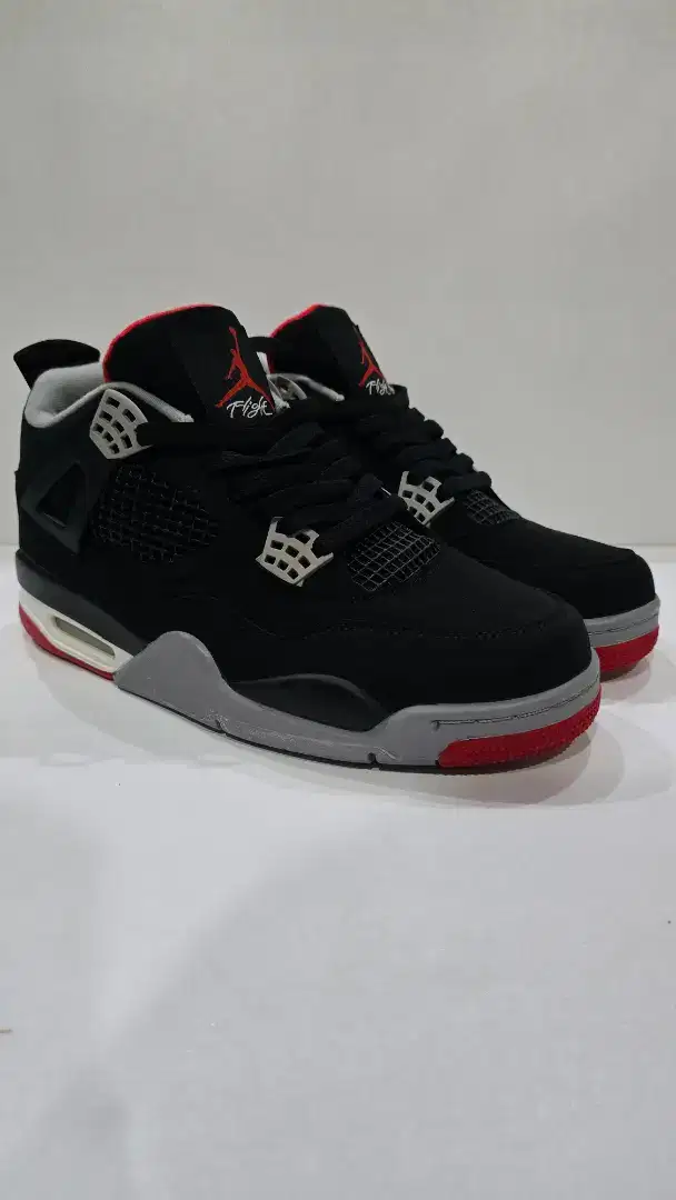 Nike air jordan 4 size 42