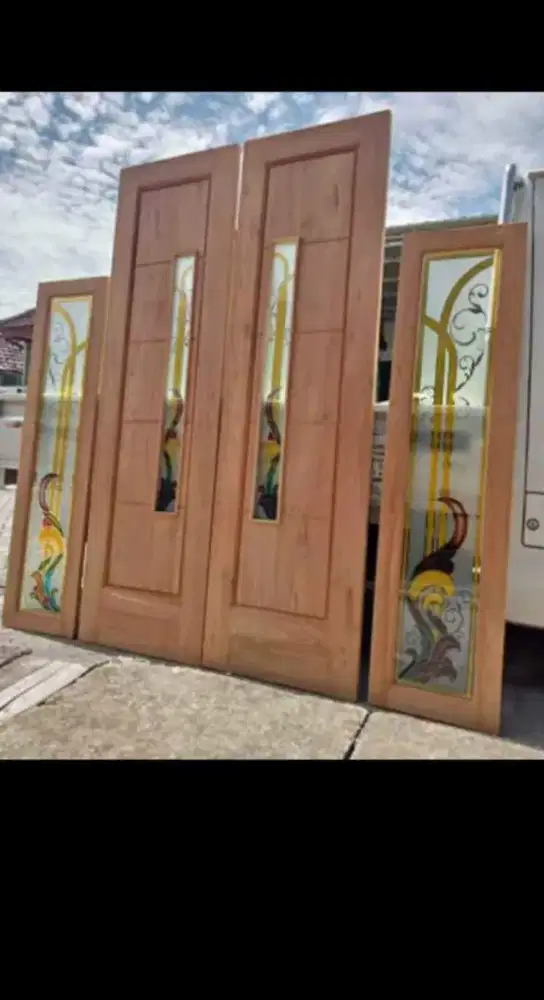 Pintu,kusen,jendela harga sangat terjangkau.