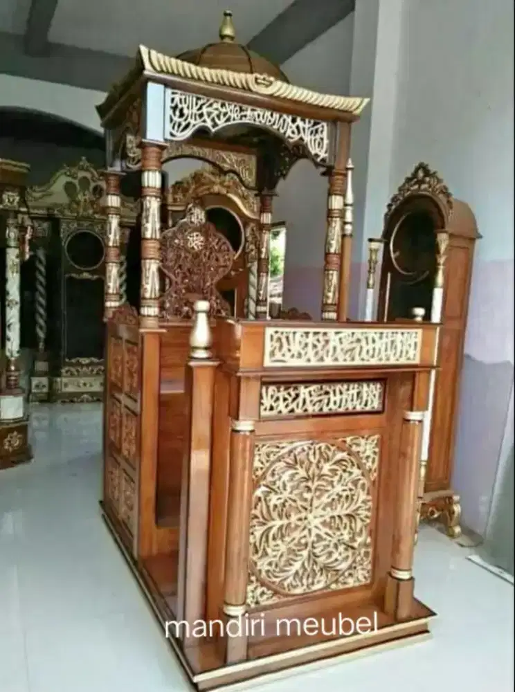 Stok mimbar model kubah mimbar masjid.
