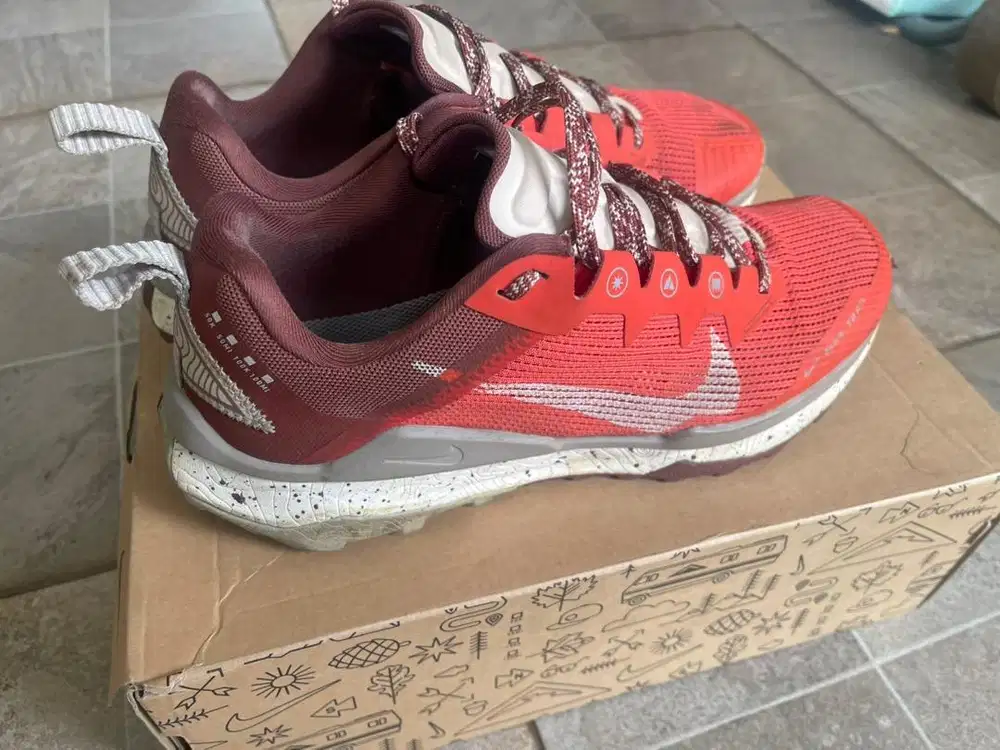 Nike react wildhorse 8 like new