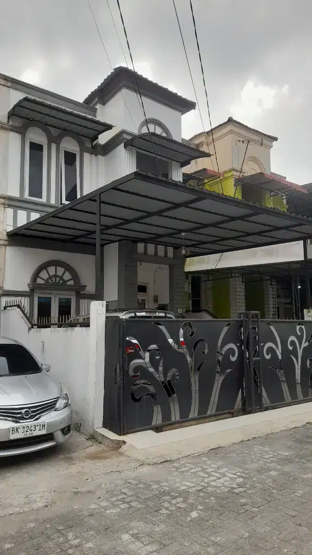 Rumah 2 lantai daerah jl.STM