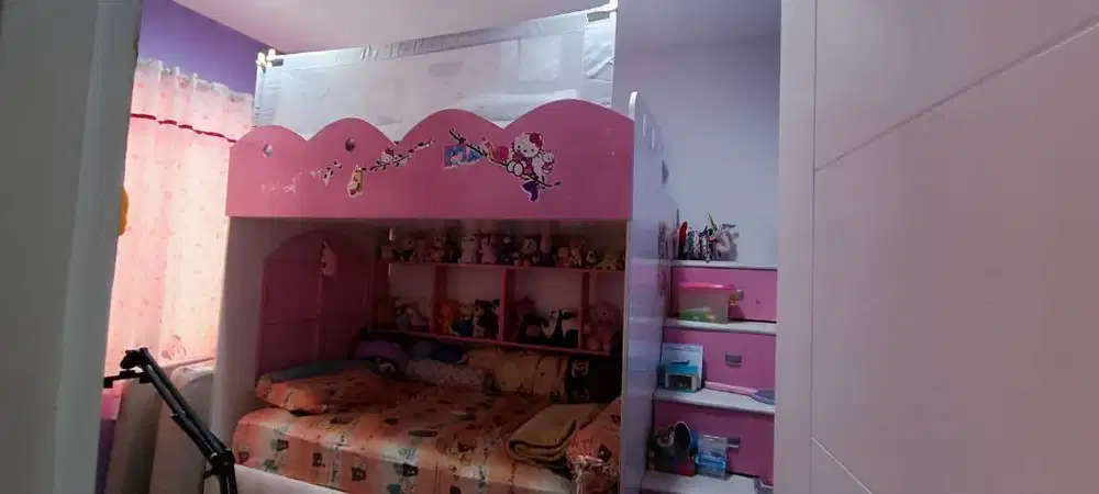 Dijual ranjang anak perempuan