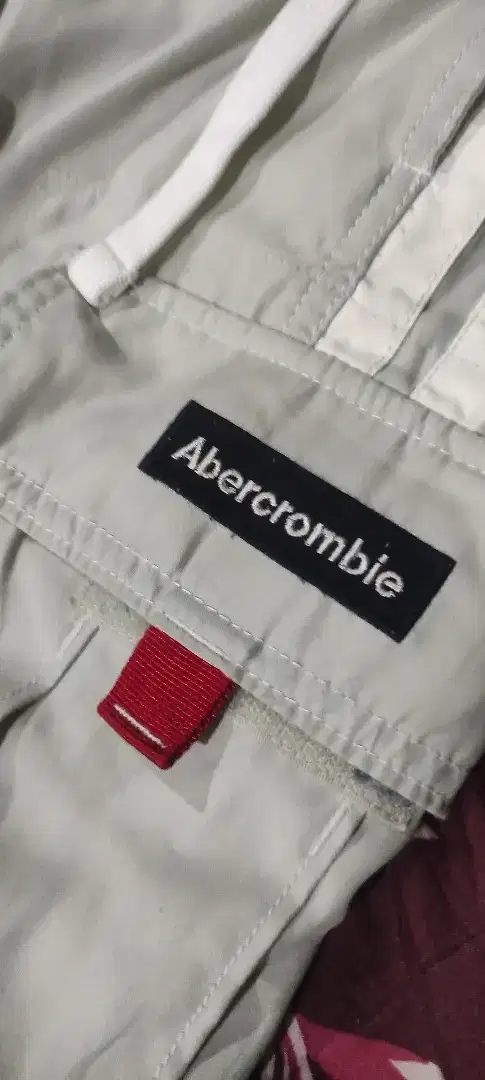 Celana cargo pendek Abercrombie and fitch original