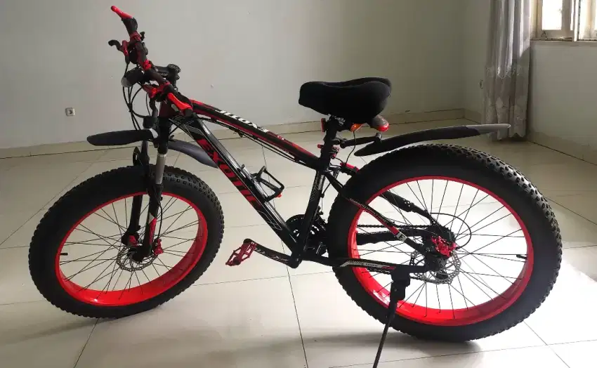 ALMOST LIKE NEW SUPER NYAMAN FATBIKE 26 - 4.0 EXOTIC SOUL RED