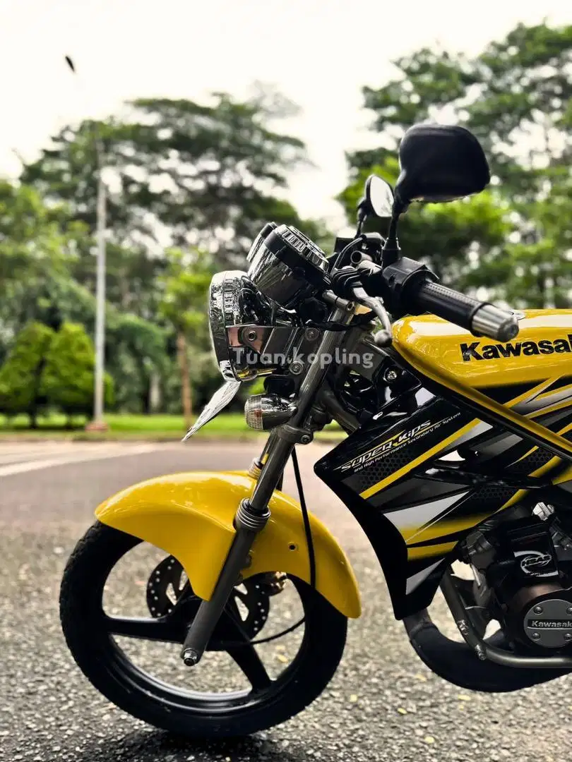 Jual Kawasaki ninja ss kuning (asli) “rare”