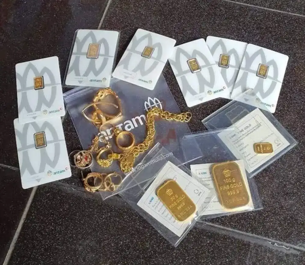 Terima jual beli emas & Berlian tanpa surat dengan harga tinggi.