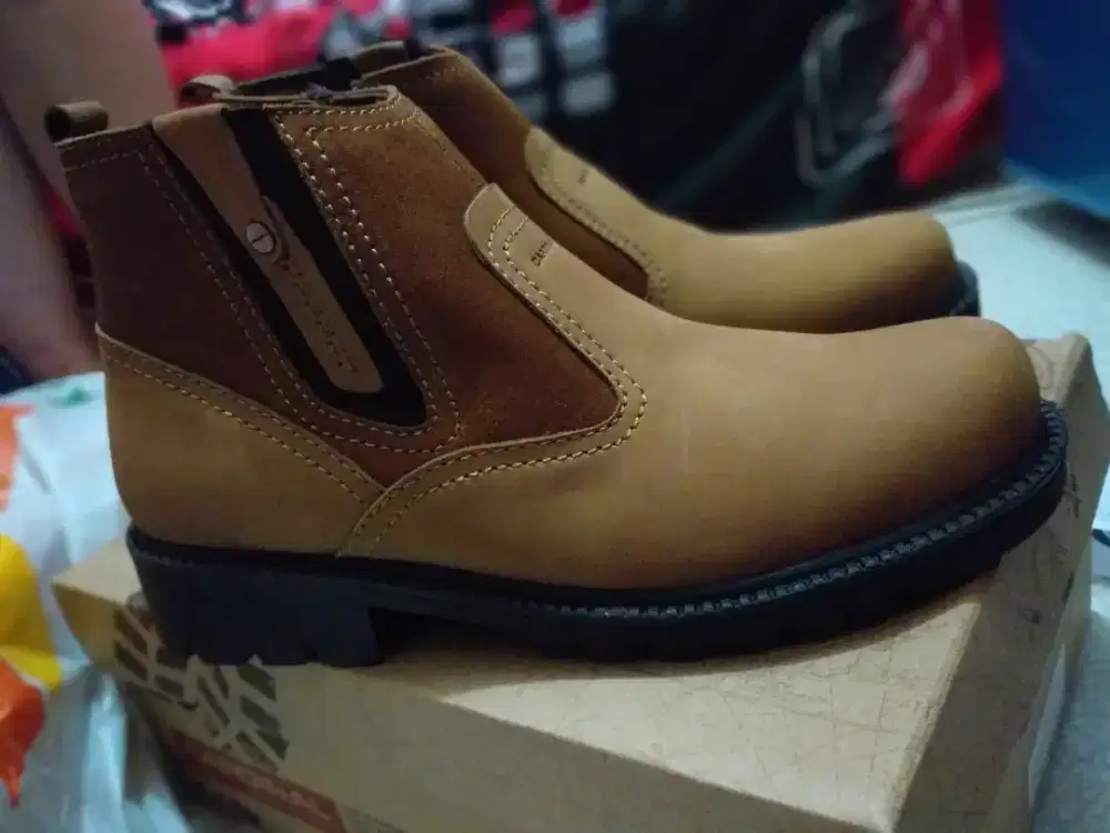 sepatu boots cardinal,original