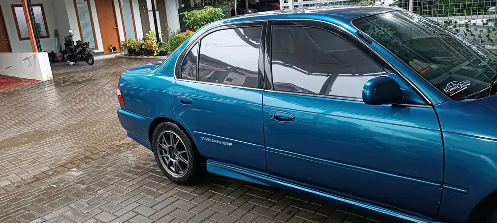Toyota Great Corolla 1995 MT