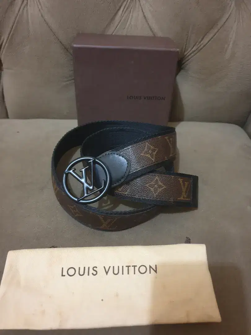 Mulus .authentic ikat pinggang .belt louis vuitton .lv