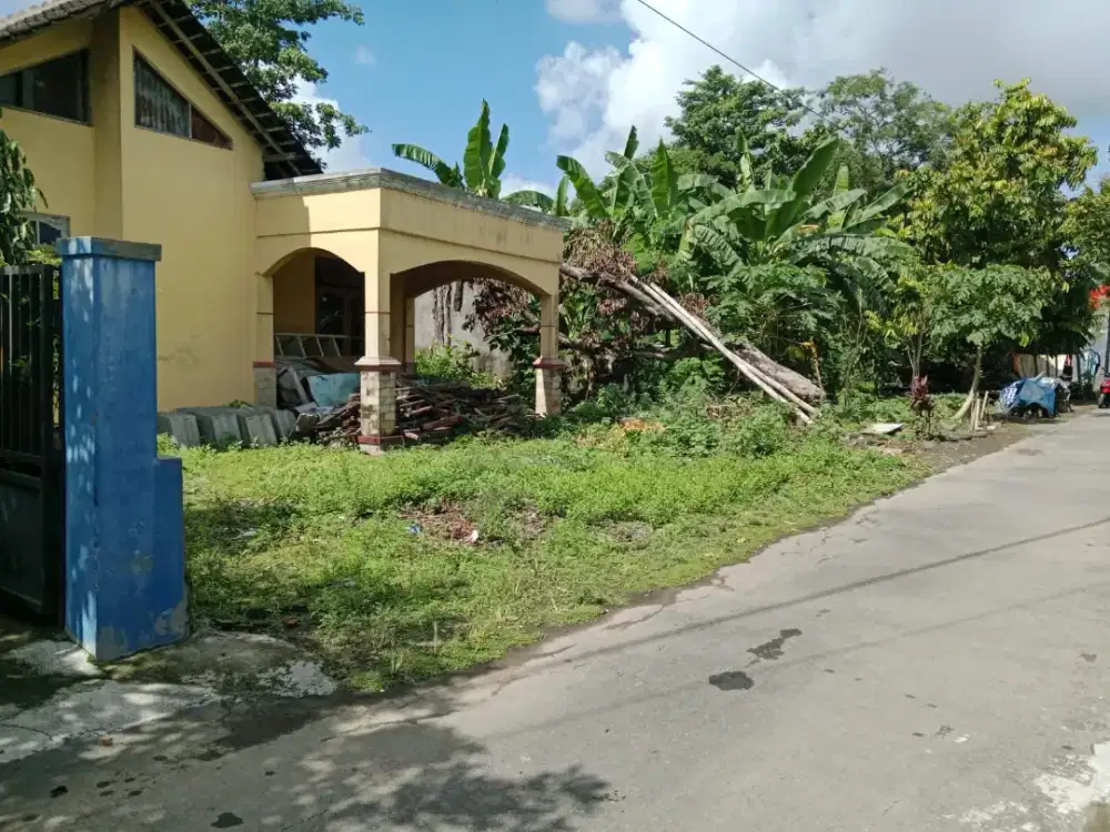 Jual tanah bonus bangunan lokasi gagaksipat luas 318mtr harga 500jt ng