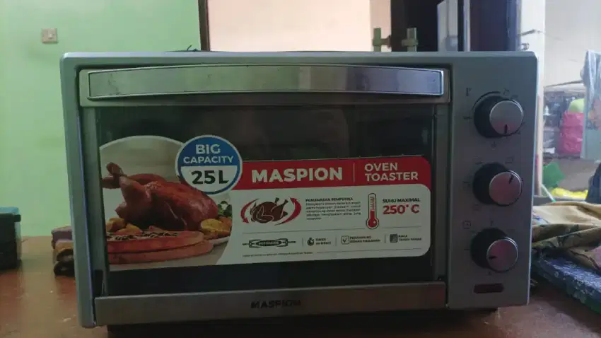 jual oven listrik merk maspion kondisi masih bagus,jarang pakai.