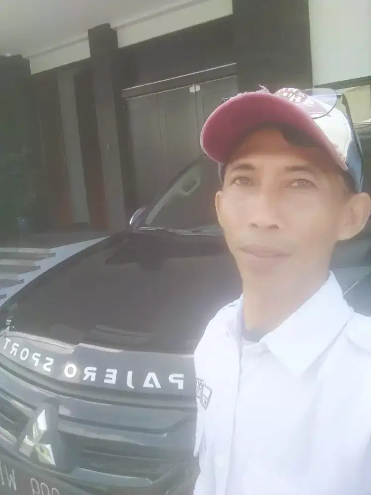 Saya sdng cari kerja sbgai driver FRELANCE supir ops pribadi SEGERA