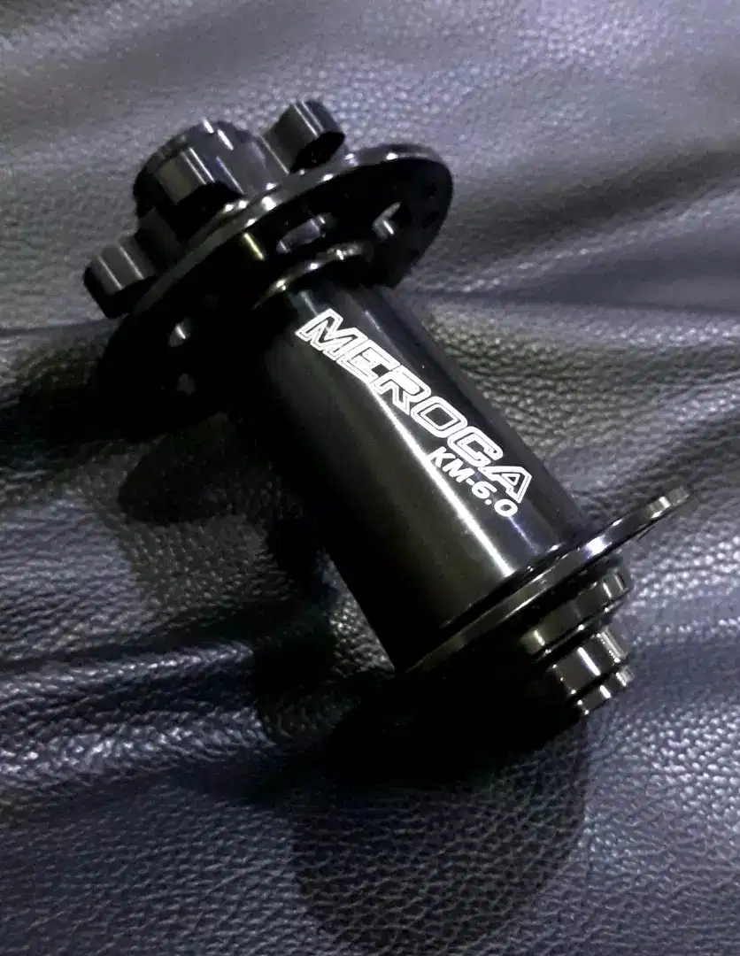 Hub depan MEROCA KM 6.0 TA Boost 15x110mm