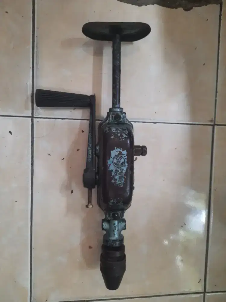 Bor tangan Jadul eropa