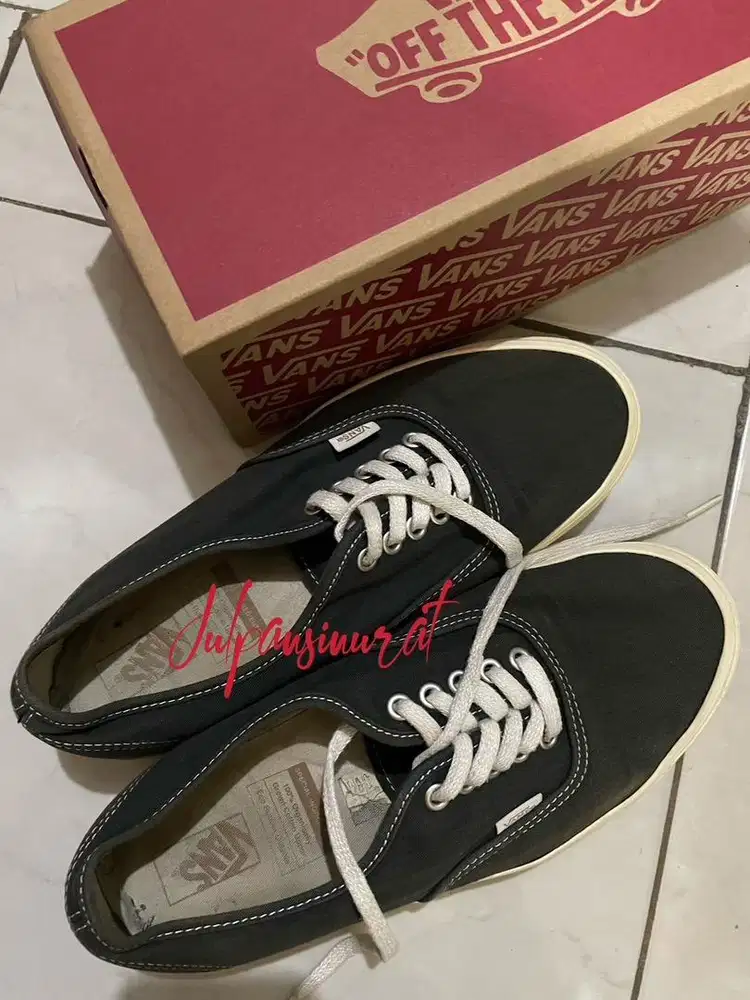 Van5 Authentic Eco Theory - Black