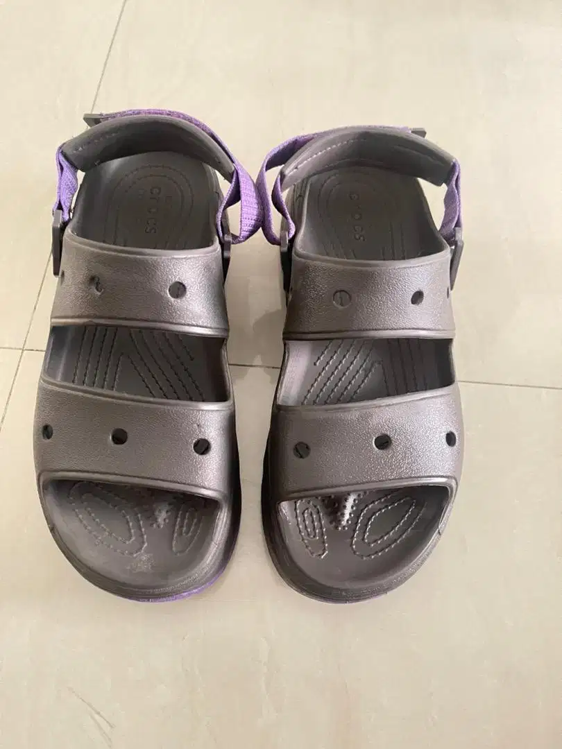 crocs hiper original unisex size M8, W10 (41-42)