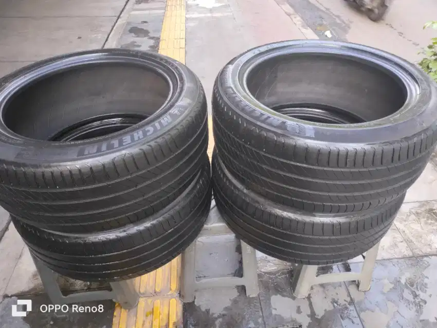 Mj ban 235/50/R18 Michelin Primacy4 4pcs 90% 2019 mlus hub Wa gan