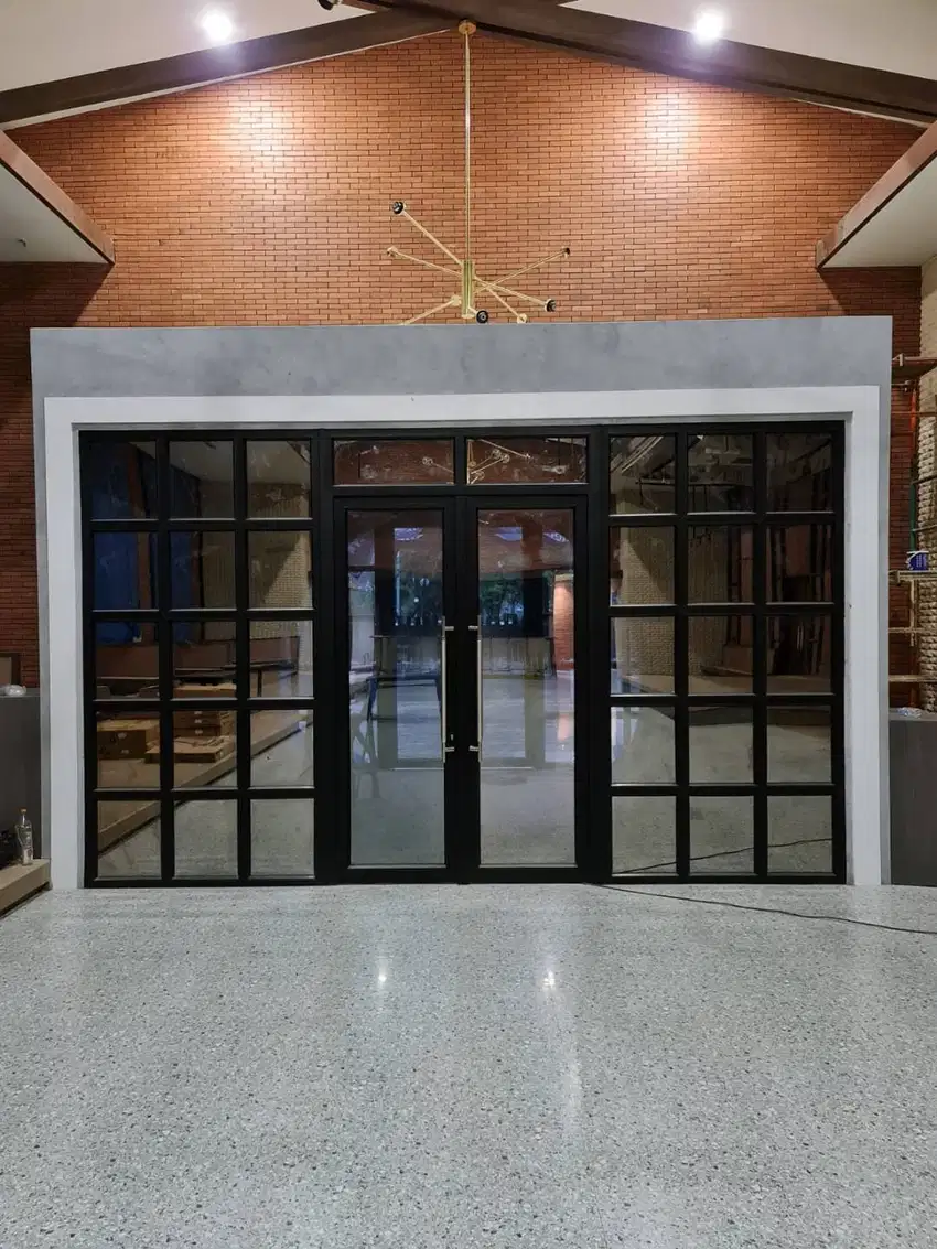 pintu  kupu tarung upvc