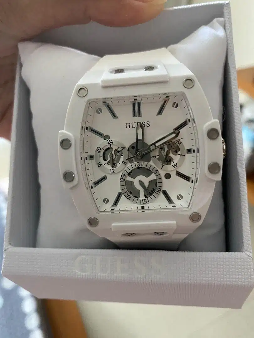 Guess watch original for women and man