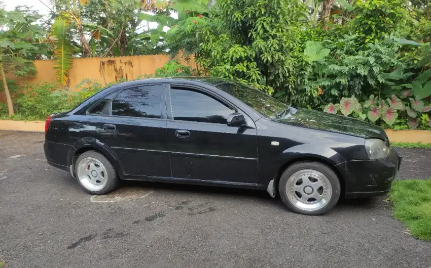 Chevrolet Optra 2005 Matic Metic Sedan - Mobil Bekas - 917083935