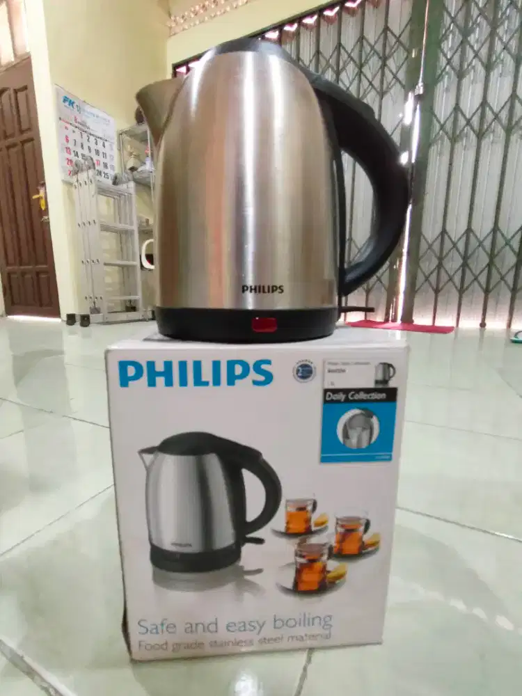 Philips Ketel listrik