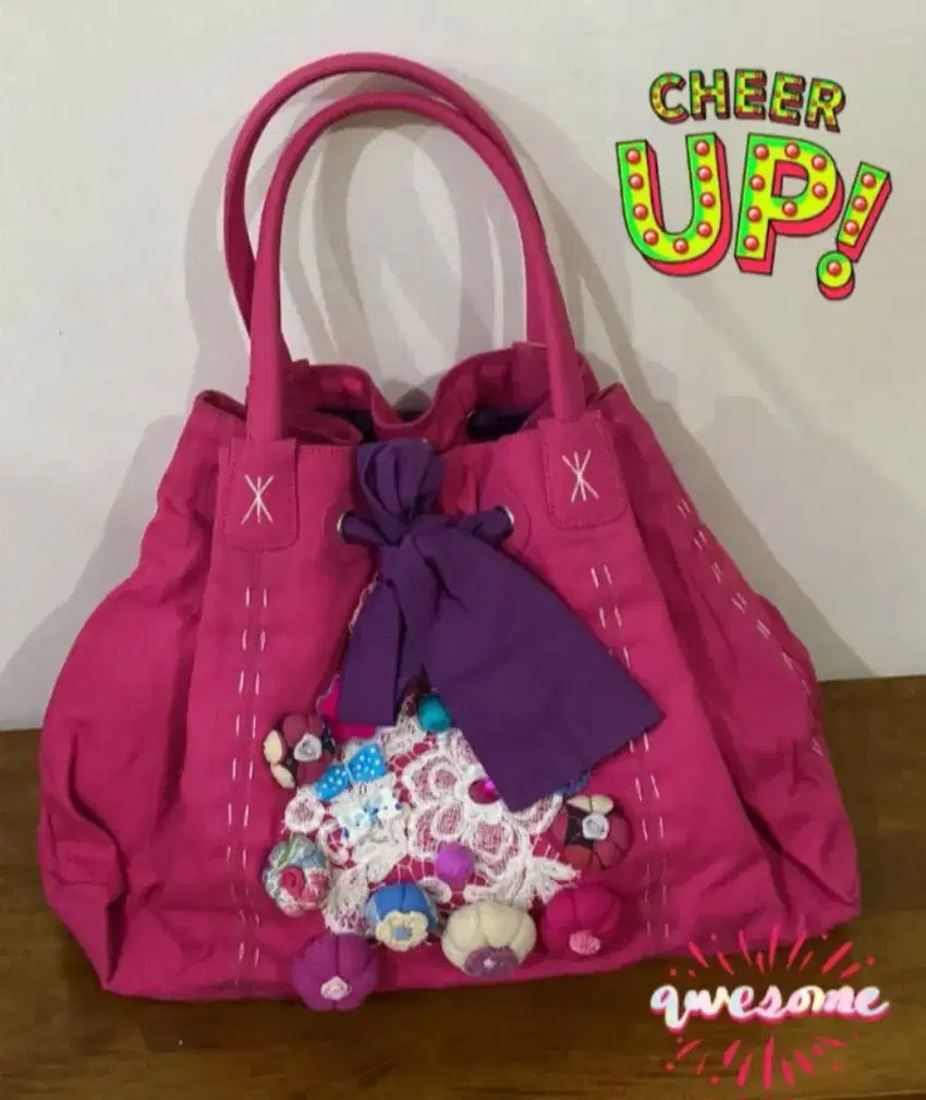 Tas wanita warna pink Fuchia