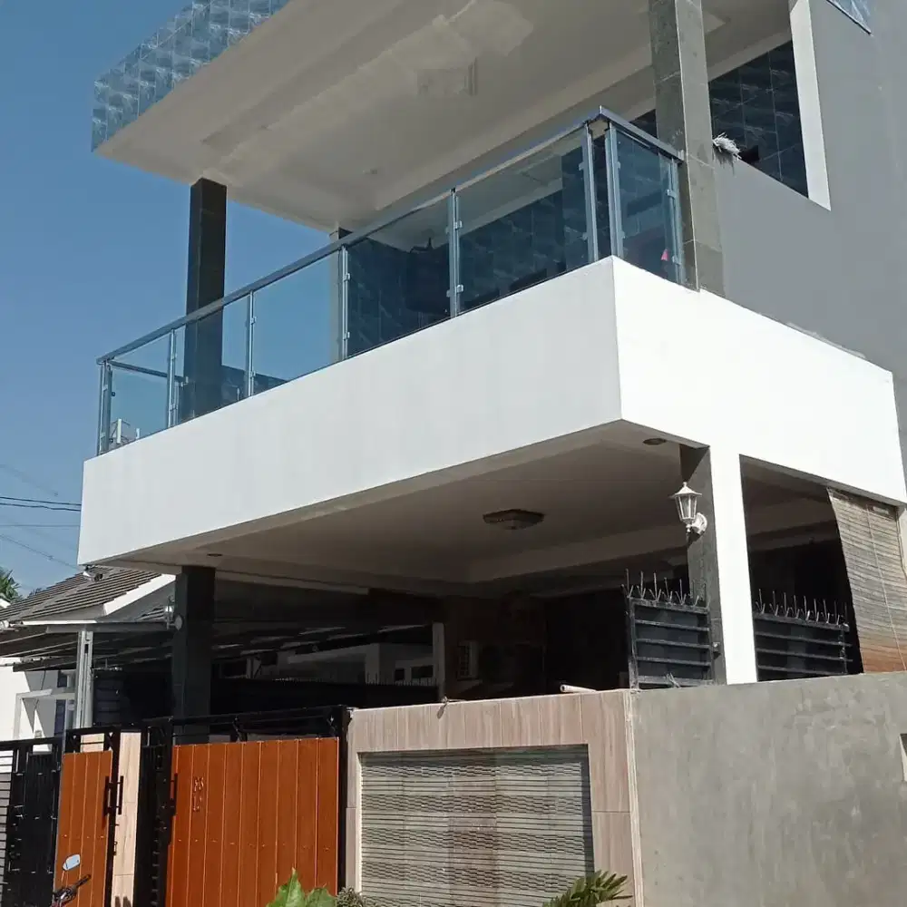 Reling kaca railing balkon stenlis & kanopi solarflat solartuf alderon